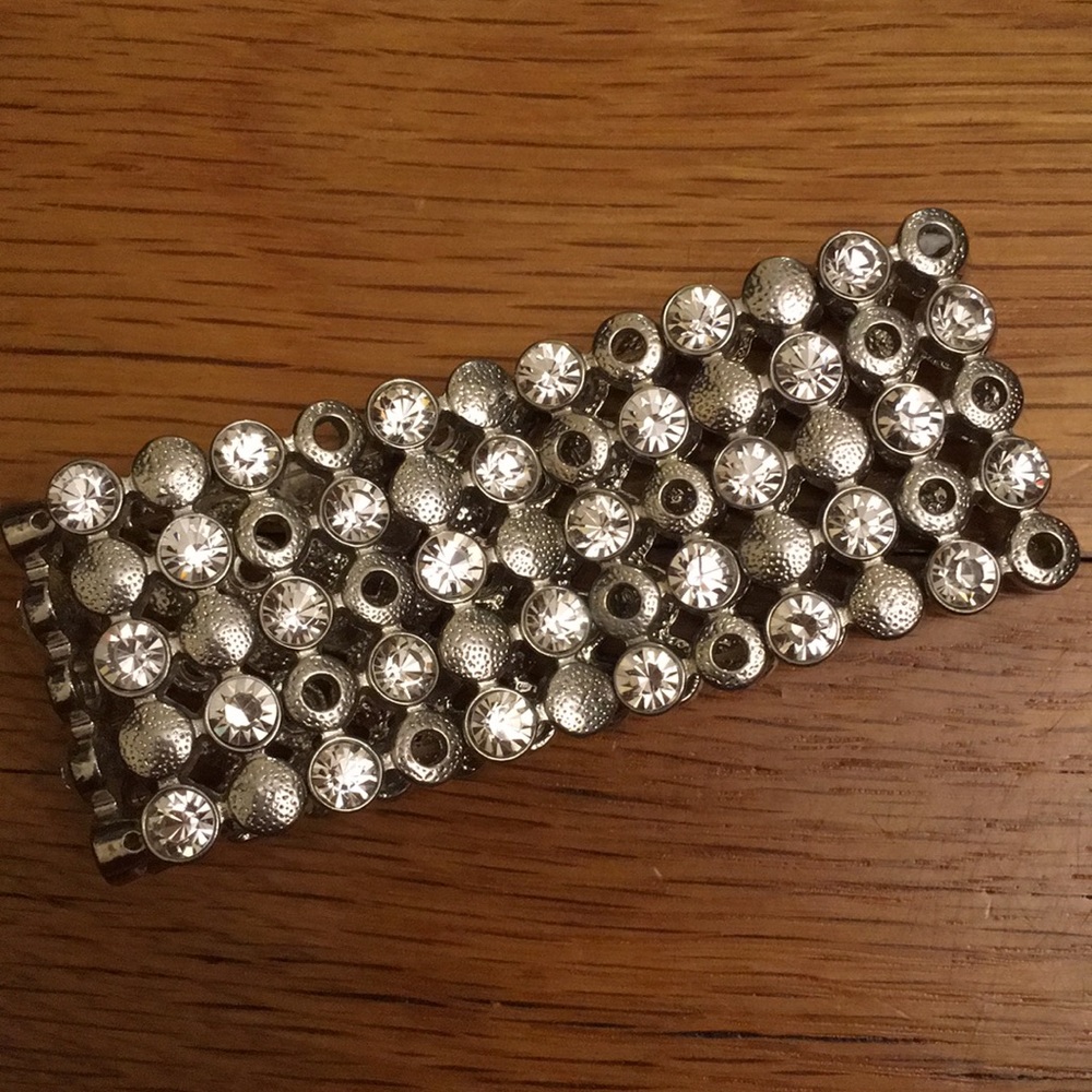 Silver stretch bracelet
